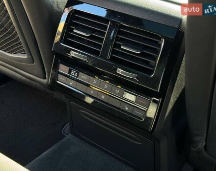Черный Фольксваген Туарег, объемом двигателя 2.97 л и пробегом 114 тыс. км за 57900 $, фото 22 на Automoto.ua