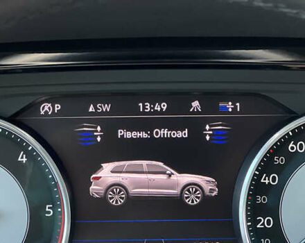 Черный Фольксваген Туарег, объемом двигателя 3 л и пробегом 143 тыс. км за 46000 $, фото 67 на Automoto.ua