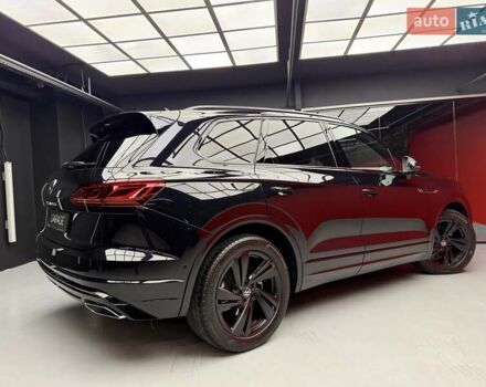 Чорний Фольксваген Туарег, об'ємом двигуна 3 л та пробігом 154 тис. км за 56900 $, фото 14 на Automoto.ua