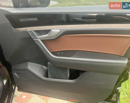 Черный Фольксваген Туарег, объемом двигателя 3 л и пробегом 142 тыс. км за 53700 $, фото 7 на Automoto.ua