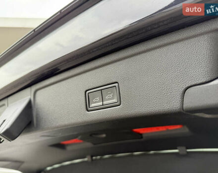 Черный Фольксваген Туарег, объемом двигателя 3 л и пробегом 140 тыс. км за 57999 $, фото 50 на Automoto.ua