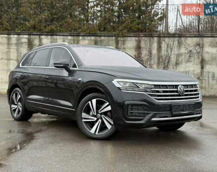 Черный Фольксваген Туарег, объемом двигателя 3 л и пробегом 148 тыс. км за 57500 $, фото 5 на Automoto.ua