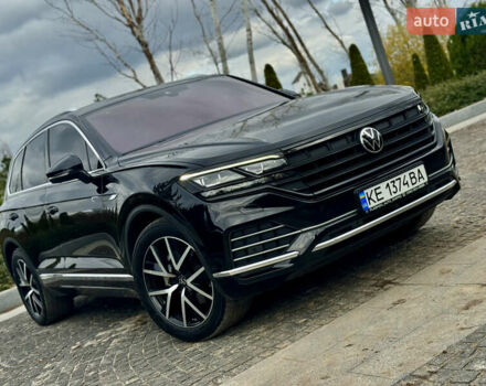 Черный Фольксваген Туарег, объемом двигателя 2.97 л и пробегом 108 тыс. км за 58500 $, фото 15 на Automoto.ua