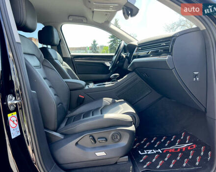 Черный Фольксваген Туарег, объемом двигателя 3 л и пробегом 143 тыс. км за 46000 $, фото 43 на Automoto.ua