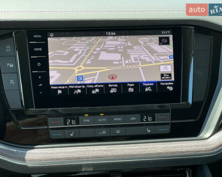 Черный Фольксваген Туарег, объемом двигателя 3 л и пробегом 143 тыс. км за 46000 $, фото 58 на Automoto.ua