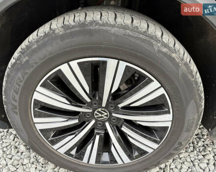 Черный Фольксваген Туарег, объемом двигателя 2.97 л и пробегом 133 тыс. км за 46900 $, фото 13 на Automoto.ua