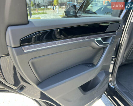 Черный Фольксваген Туарег, объемом двигателя 3 л и пробегом 143 тыс. км за 46000 $, фото 26 на Automoto.ua