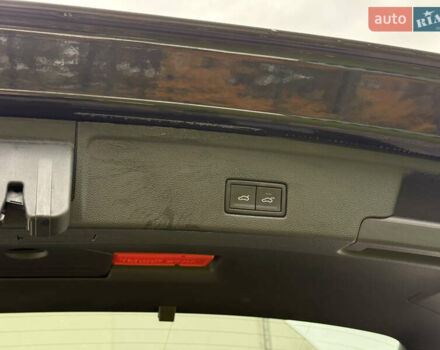 Чорний Фольксваген Туарег, об'ємом двигуна 3 л та пробігом 137 тис. км за 58000 $, фото 48 на Automoto.ua