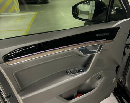 Черный Фольксваген Туарег, объемом двигателя 3 л и пробегом 75 тыс. км за 66500 $, фото 8 на Automoto.ua