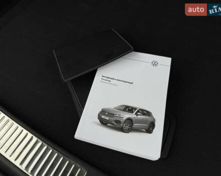 Чорний Фольксваген Туарег, об'ємом двигуна 3 л та пробігом 143 тис. км за 57900 $, фото 100 на Automoto.ua