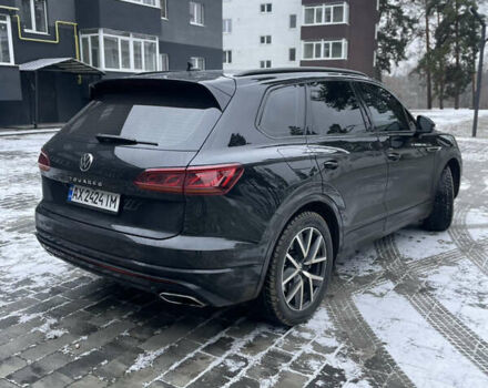 Черный Фольксваген Туарег, объемом двигателя 3 л и пробегом 70 тыс. км за 60000 $, фото 3 на Automoto.ua