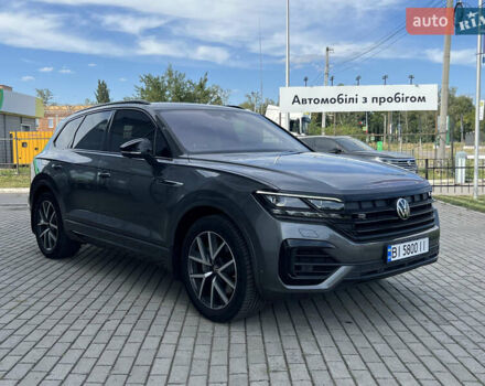 Черный Фольксваген Туарег, объемом двигателя 3 л и пробегом 70 тыс. км за 62900 $, фото 2 на Automoto.ua