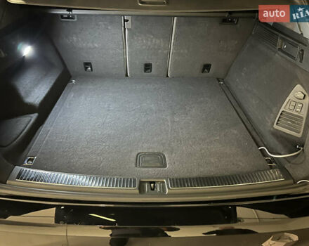 Черный Фольксваген Туарег, объемом двигателя 3 л и пробегом 118 тыс. км за 65000 $, фото 8 на Automoto.ua