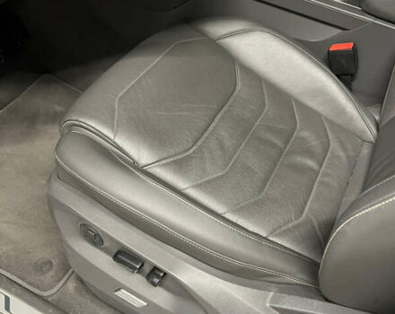 Черный Фольксваген Туарег, объемом двигателя 3 л и пробегом 118 тыс. км за 65000 $, фото 16 на Automoto.ua