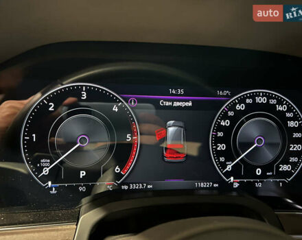 Черный Фольксваген Туарег, объемом двигателя 3 л и пробегом 118 тыс. км за 65000 $, фото 17 на Automoto.ua