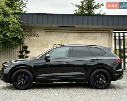 Чорний Фольксваген Туарег, об'ємом двигуна 3 л та пробігом 143 тис. км за 57900 $, фото 15 на Automoto.ua