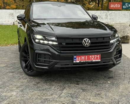 Чорний Фольксваген Туарег, об'ємом двигуна 3 л та пробігом 137 тис. км за 58000 $, фото 3 на Automoto.ua