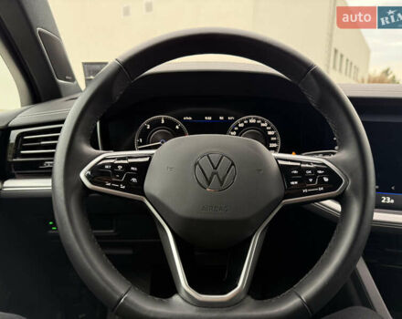 Чорний Фольксваген Туарег, об'ємом двигуна 3 л та пробігом 137 тис. км за 58000 $, фото 32 на Automoto.ua