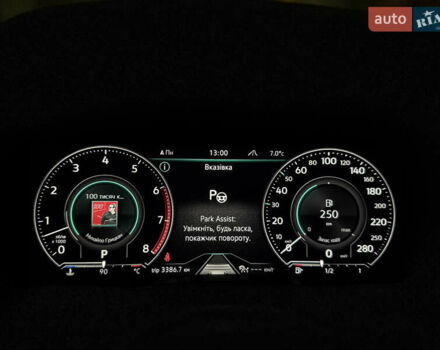 Чорний Фольксваген Туарег, об'ємом двигуна 3 л та пробігом 143 тис. км за 57900 $, фото 58 на Automoto.ua