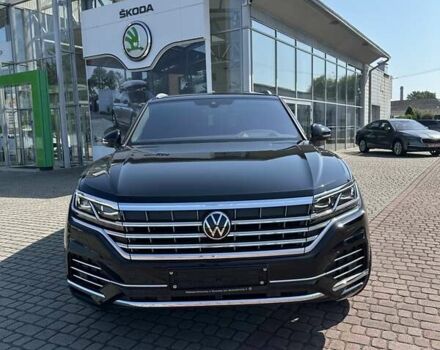 Черный Фольксваген Туарег, объемом двигателя 2.97 л и пробегом 2 тыс. км за 73000 $, фото 1 на Automoto.ua