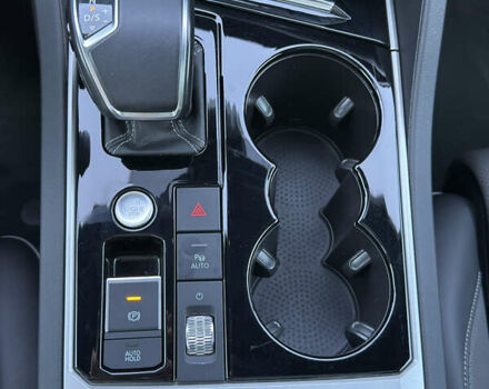 Черный Фольксваген Туарег, объемом двигателя 3 л и пробегом 80 тыс. км за 64900 $, фото 30 на Automoto.ua