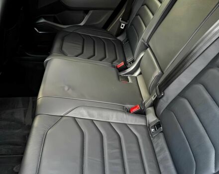 Черный Фольксваген Туарег, объемом двигателя 3 л и пробегом 21 тыс. км за 30000 $, фото 10 на Automoto.ua