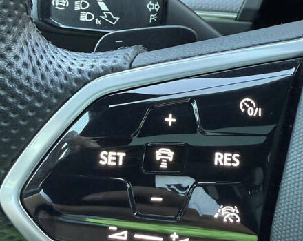 Черный Фольксваген Туарег, объемом двигателя 3 л и пробегом 80 тыс. км за 64900 $, фото 35 на Automoto.ua