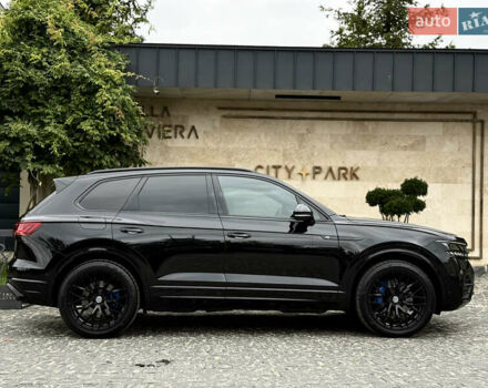 Чорний Фольксваген Туарег, об'ємом двигуна 3 л та пробігом 143 тис. км за 57900 $, фото 35 на Automoto.ua