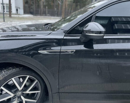 Черный Фольксваген Туарег, объемом двигателя 3 л и пробегом 70 тыс. км за 60000 $, фото 12 на Automoto.ua