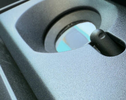 Черный Фольксваген Туарег, объемом двигателя 3 л и пробегом 80 тыс. км за 64900 $, фото 61 на Automoto.ua