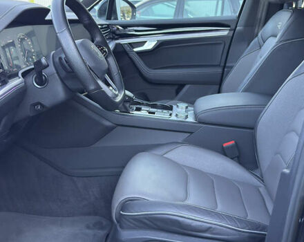 Черный Фольксваген Туарег, объемом двигателя 3 л и пробегом 80 тыс. км за 64900 $, фото 20 на Automoto.ua