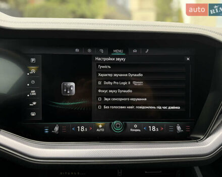 Чорний Фольксваген Туарег, об'ємом двигуна 3 л та пробігом 143 тис. км за 57900 $, фото 66 на Automoto.ua