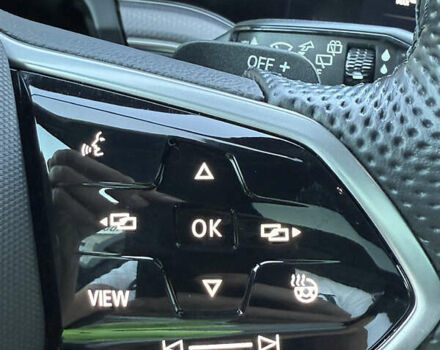 Черный Фольксваген Туарег, объемом двигателя 3 л и пробегом 80 тыс. км за 64900 $, фото 34 на Automoto.ua