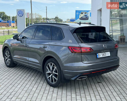 Черный Фольксваген Туарег, объемом двигателя 3 л и пробегом 70 тыс. км за 62900 $, фото 32 на Automoto.ua