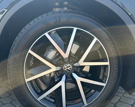 Черный Фольксваген Туарег, объемом двигателя 2.97 л и пробегом 2 тыс. км за 73000 $, фото 18 на Automoto.ua