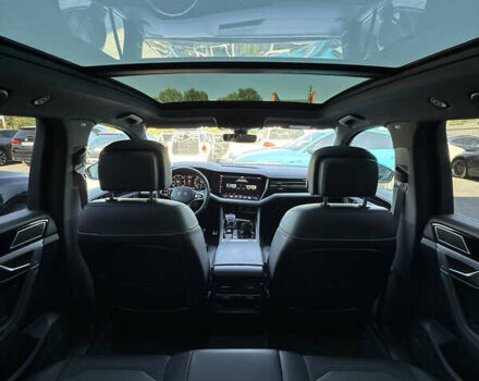 Черный Фольксваген Туарег, объемом двигателя 3 л и пробегом 80 тыс. км за 64900 $, фото 12 на Automoto.ua