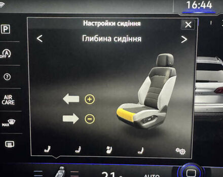 Черный Фольксваген Туарег, объемом двигателя 2.99 л и пробегом 9 тыс. км за 64000 $, фото 24 на Automoto.ua