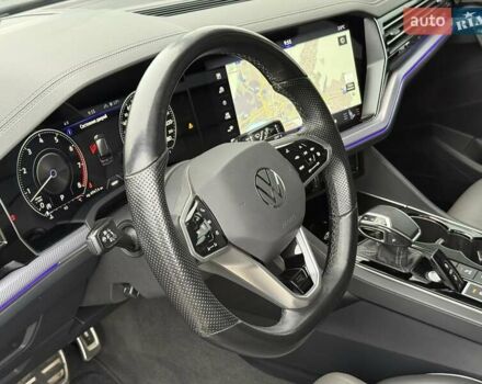 Чорний Фольксваген Туарег, об'ємом двигуна 2.99 л та пробігом 80 тис. км за 59900 $, фото 18 на Automoto.ua