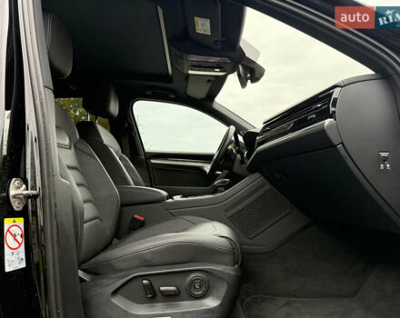 Чорний Фольксваген Туарег, об'ємом двигуна 3 л та пробігом 137 тис. км за 58000 $, фото 43 на Automoto.ua