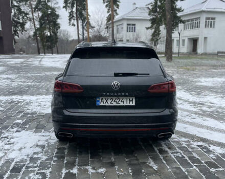 Черный Фольксваген Туарег, объемом двигателя 3 л и пробегом 70 тыс. км за 60000 $, фото 4 на Automoto.ua