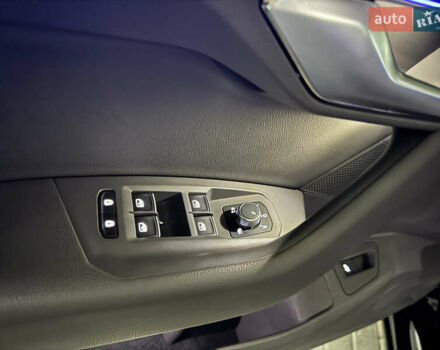 Черный Фольксваген Туарег, объемом двигателя 2.99 л и пробегом 9 тыс. км за 64000 $, фото 28 на Automoto.ua