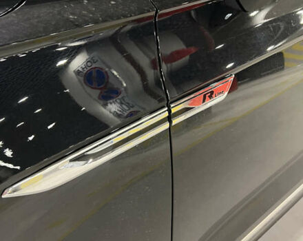 Черный Фольксваген Туарег, объемом двигателя 3 л и пробегом 75 тыс. км за 66500 $, фото 2 на Automoto.ua