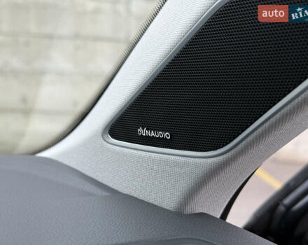 Черный Фольксваген Туарег, объемом двигателя 3 л и пробегом 105 тыс. км за 59500 $, фото 52 на Automoto.ua