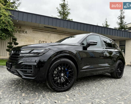 Чорний Фольксваген Туарег, об'ємом двигуна 3 л та пробігом 143 тис. км за 57900 $, фото 9 на Automoto.ua