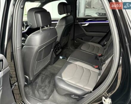 Чорний Фольксваген Туарег, об'ємом двигуна 2.99 л та пробігом 80 тис. км за 59900 $, фото 20 на Automoto.ua