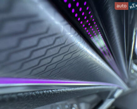 Черный Фольксваген Туарег, объемом двигателя 3 л и пробегом 80 тыс. км за 64900 $, фото 55 на Automoto.ua