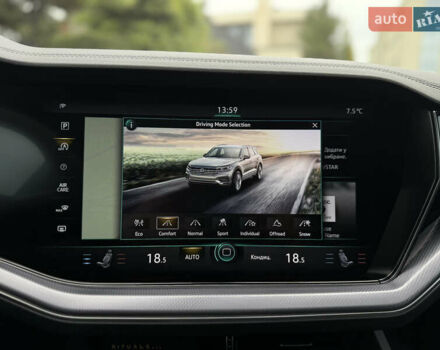 Чорний Фольксваген Туарег, об'ємом двигуна 3 л та пробігом 143 тис. км за 57900 $, фото 75 на Automoto.ua