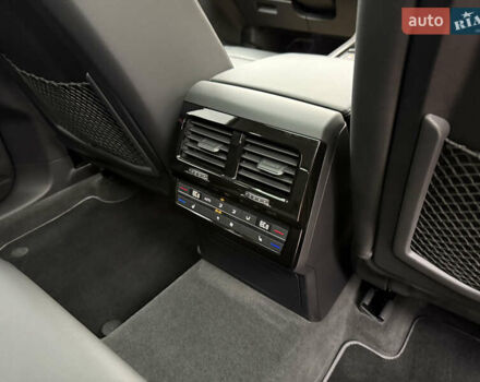 Черный Фольксваген Туарег, объемом двигателя 3 л и пробегом 105 тыс. км за 59500 $, фото 58 на Automoto.ua