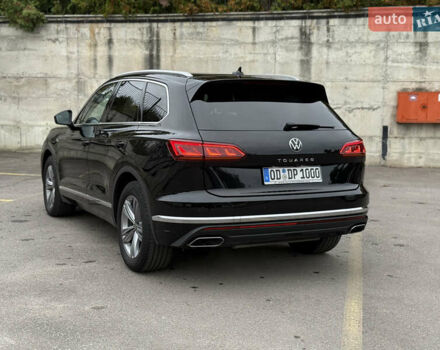 Черный Фольксваген Туарег, объемом двигателя 3 л и пробегом 105 тыс. км за 59500 $, фото 22 на Automoto.ua