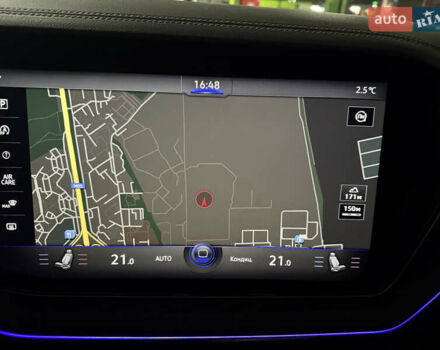 Черный Фольксваген Туарег, объемом двигателя 2.99 л и пробегом 9 тыс. км за 64000 $, фото 19 на Automoto.ua